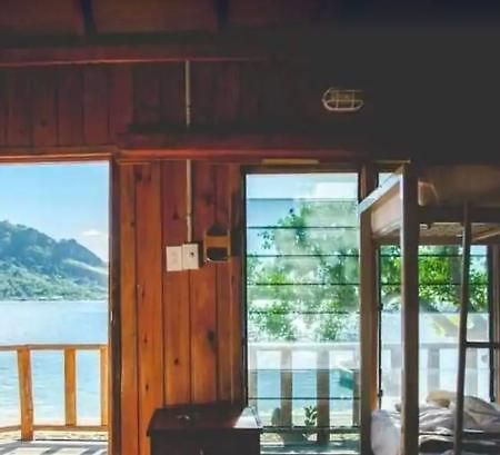 Вілла Barefoot Kuata Island Nathilau Point Екстер'єр фото
